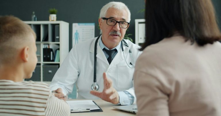 Hernia inguinal en niños: cómo reconocerla y por qué no se debe postergar su tratamiento