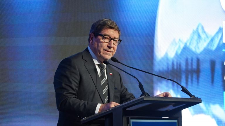 Biministro Mas presenta agenda para acelerar inversión y abrir un nuevo ciclo de crecimiento de la minería chilena