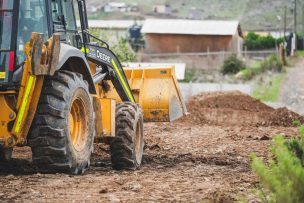 Municipio de Coquimbo recupera más de 50 kilómetros de caminos tras sistema frontal