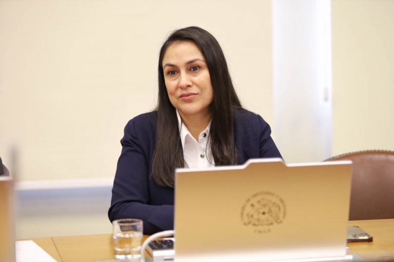 Diputada Muñoz solicita verificar estado de kits de emergencia tras lluvias y actividad sísmica