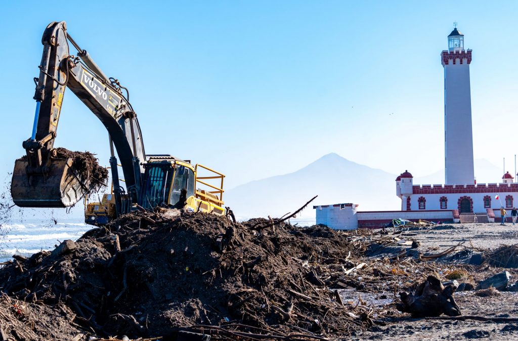 Lanzan plan para recuperar borde costero de Coquimbo con apoyo a emprendedores y turismo local