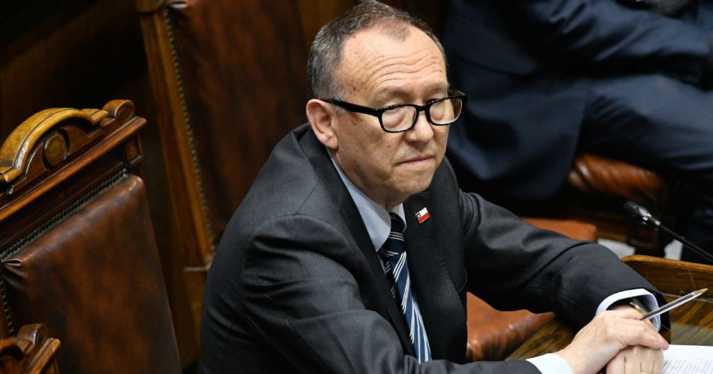 Ministro García Ruminot por debate en Senado de reforma constitucional de seguridad: “Esperaba una mejor recepción”