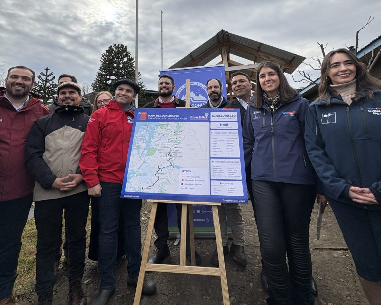 Aysén avanza en conectividad: Nueva fibra óptica alcanzará a cerca de 8 mil hogares