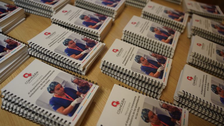 COANIQUEM inicia gira nacional para distribuir Manual de Quemaduras a profesionales de salud