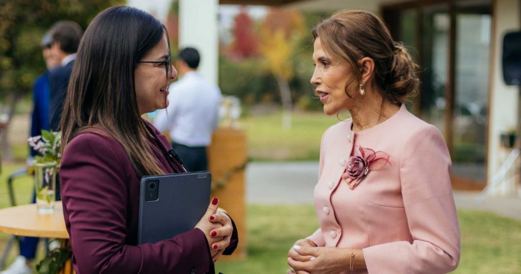 Carolina Arregui e Ingrid Cruz llegan a MegaShorts con nueva teleserie: “Me caso… pero contigo”