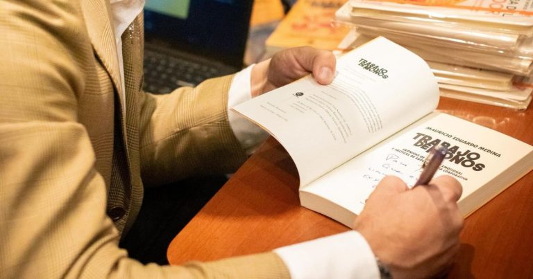 Libro chileno impulsa conversación sobre liderazgo y malas prácticas en el mundo laboral
