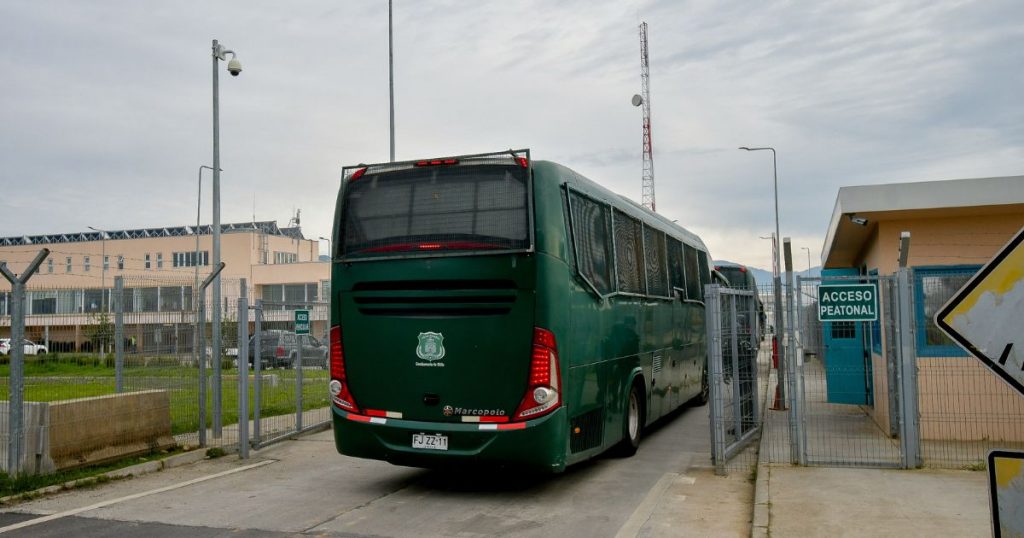 Gendarmería concreta nuevo traslado de internos al nuevo Complejo Penitenciario La Laguna de Talca