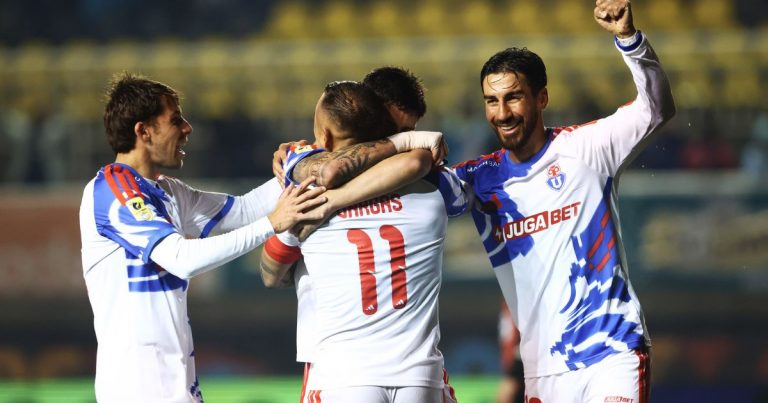 Universidad de Chile remontó su partido ante Limache y llega encendida al Superclásico