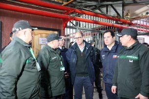 Ministro Arrau supervisó allanamiento en el Centro de Cumplimiento Penitenciario de Chillán
