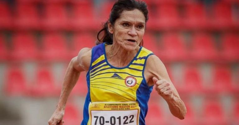 Atleta chilena de 72 años se corona campeona mundial de 200 metros en la categoría W70 en Corea del Sur