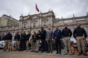 Presidente Kast entrega 26 nuevos vehículos a la PDI para combatir el crimen organizado