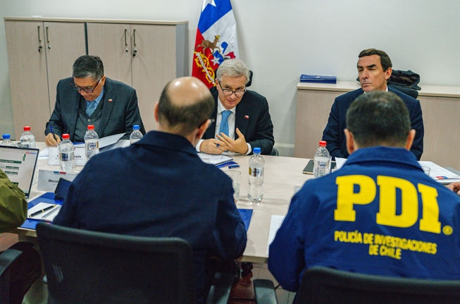 Presidente Kast encabeza Comité de Seguridad en Talca en medio de traslado de internos de alta peligrosidad