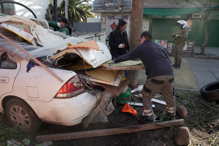 Independencia retira 24 toneladas de basura y recupera espacio público para vecinos