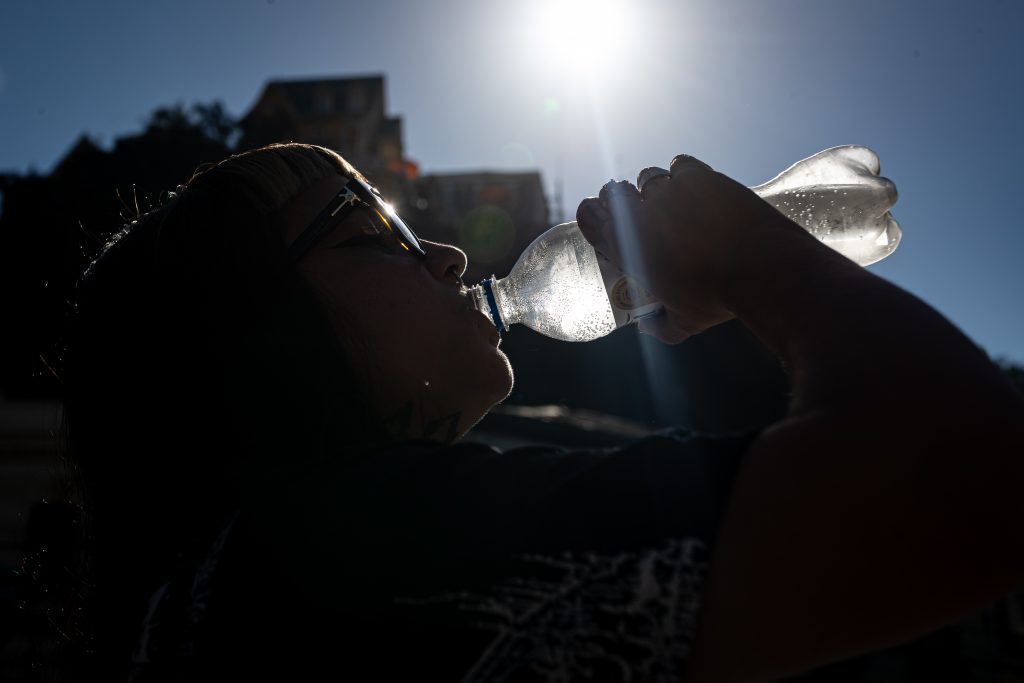 Alerta por calor: DMC pronostica hasta 36°C en dos regiones del país