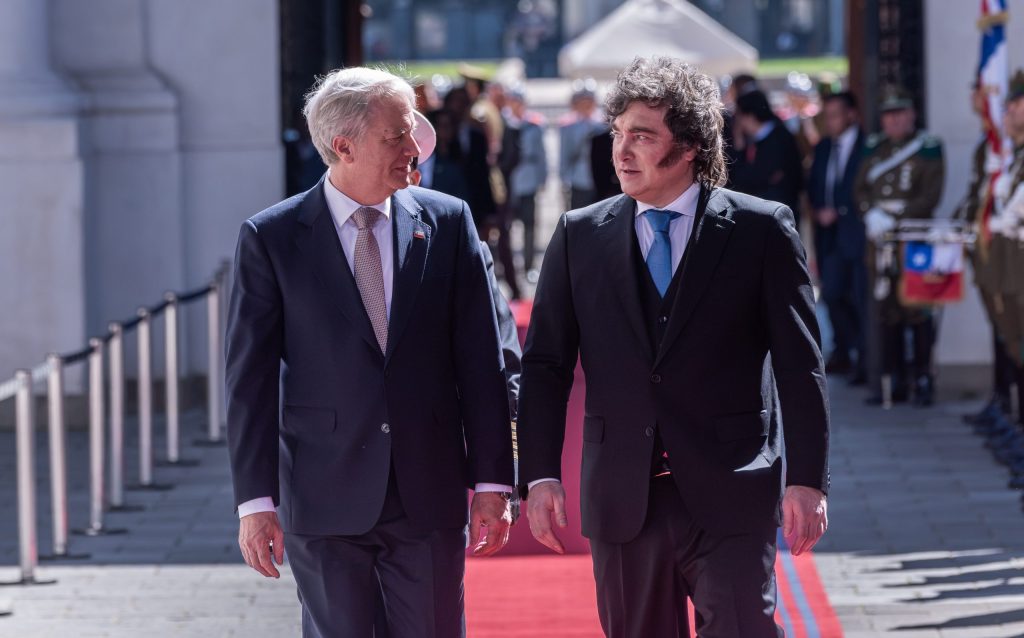 Chile y Argentina ratifican vigencia de tratados y soberanía chilena sobre el Estrecho de Magallanes