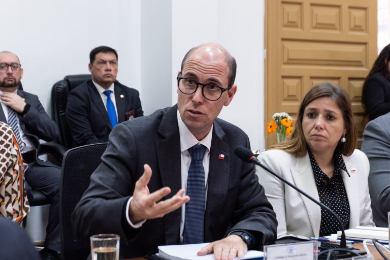Arrau confirma que seguridad será prioridad en Presupuesto 2027 y evalúa nuevo estado de excepción