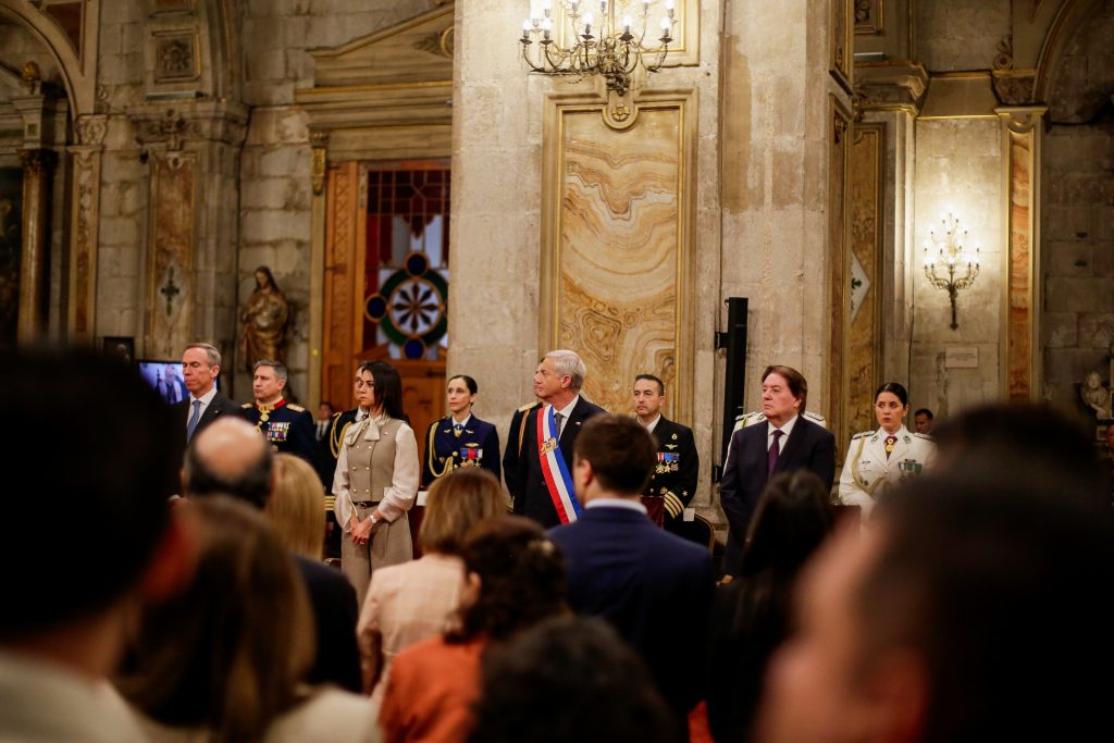 Te Deum 2026: Cardenal Chomali llama a “salir al encuentro” en la política