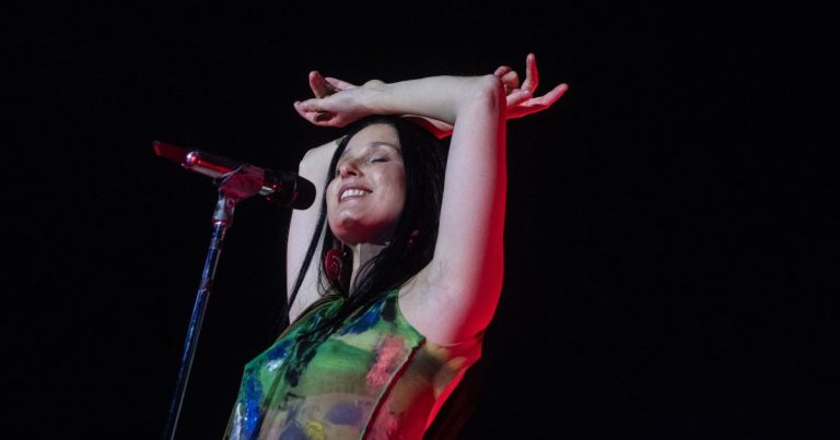 Francisca Valenzuela recibe su quinta nominación al Latin Grammy: “Estoy muy emocionada”