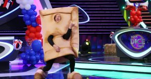 Martín Cárcamo sufrió divertido percance al disfrazarse de empanada: “Se me cayeron en pantalla”