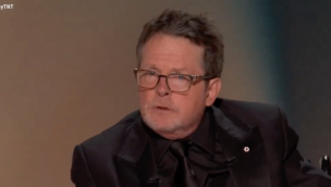 “Pensé que se reirían de mí”: Michael J. Fox emocionó con potente discurso en los Emmy tras recibir importante premio