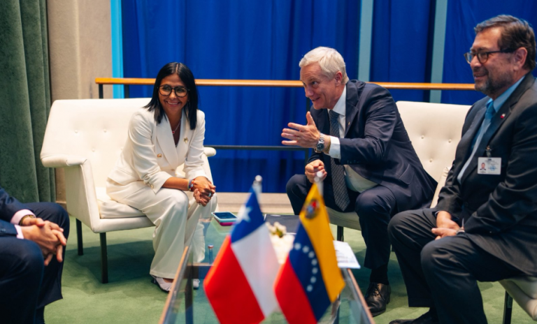 Kast anuncia avances en relaciones diplomáticas entre Chile y Venezuela tras reunión con Delcy Rodríguez