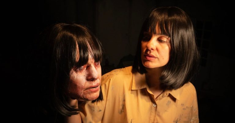 “Re-producirse”: La inquietante obra que llega a Matucana 100 para reflexionar sobre cuerpo e identidad