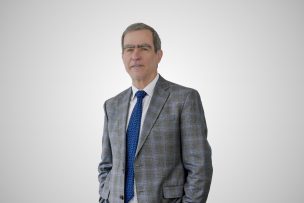 Juan José Ugarte asume como nuevo rector de Duoc UC: estos serán los desafíos de su gestión
