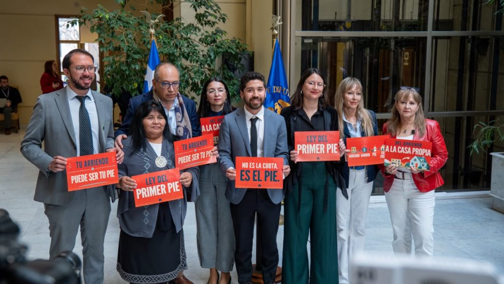 “Del arriendo a la casa propia”: Diputados presentan proyecto para facilitar acceso a vivienda