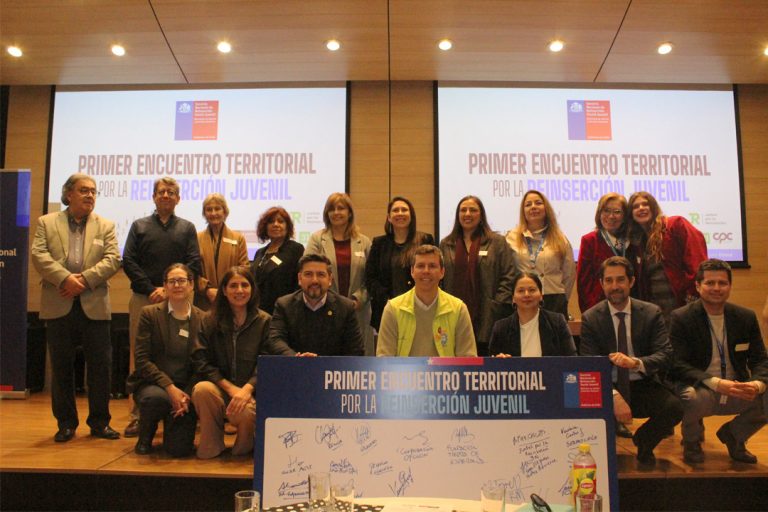 Servicio Nacional de Reinserción Juvenil impulsa coordinación territorial para prevenir nuevos delitos