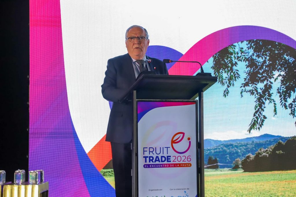 Fruittrade 2026: ministro Campos apunta a la seguridad hídrica y apertura de nuevos mercados para la fruta chilena