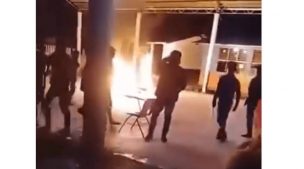 México: Linchan y queman vivas a dos personas acusadas de practicar brujería 