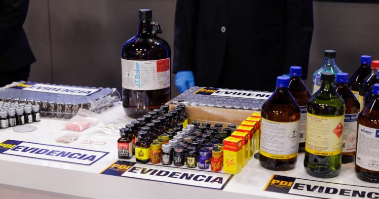 Detienen a ingeniero bioquímico acusado de liderar organización que fabricaba drogas en laboratorio clandestino