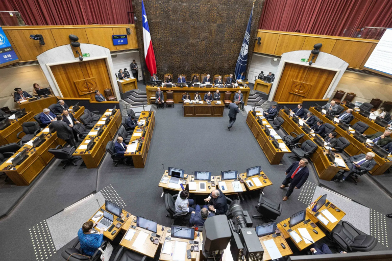 Senado aprueba bono extraordinario de apoyo a la niñez: conoce los detalles