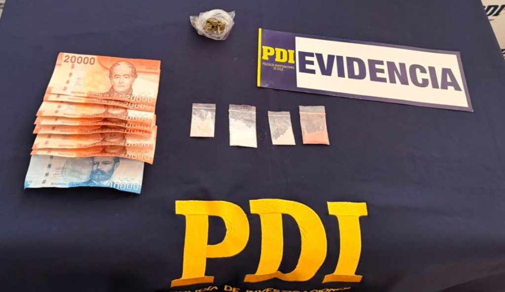 PDI detiene a mujer en Arica y encuentra casi 3 mil cajetillas de cigarrillos de contrabando