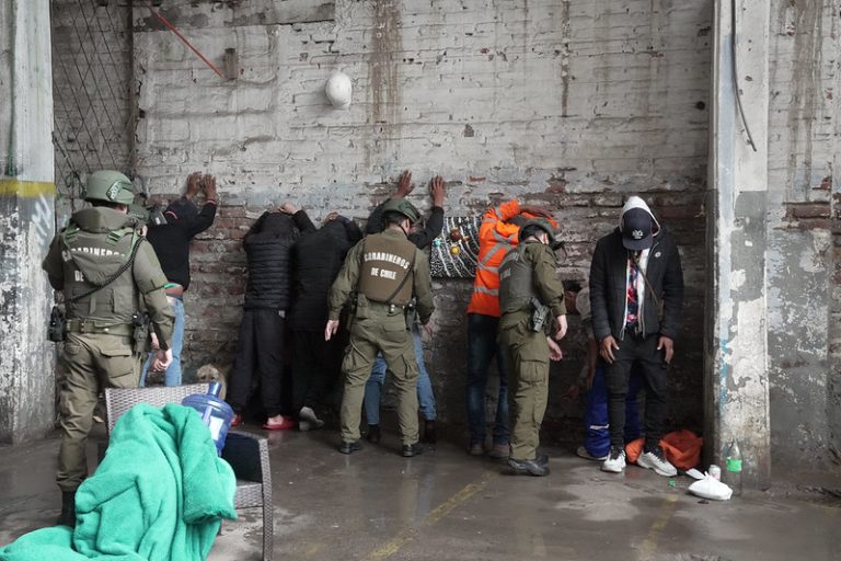 Independencia recupera inmueble usado como foco de drogas y delincuencia: hubo ocho detenidos
