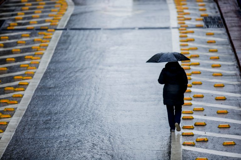 Pronóstico en Santiago: revisa los días en que se esperan lluvias y posibles tormentas eléctricas