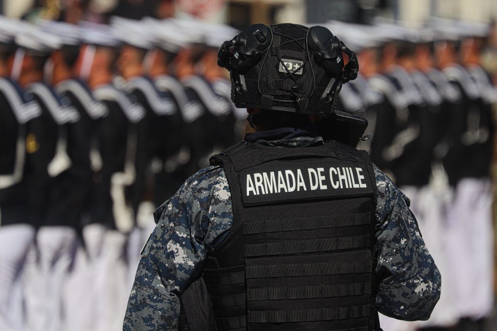 Armada despliega sus capacidades para reforzar búsqueda ante avalancha en Portillo