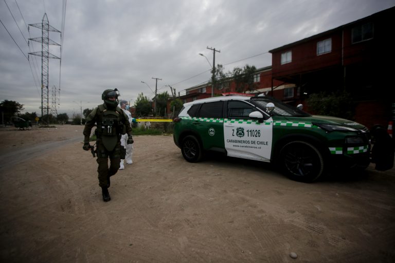 Carabineros ofrece nuevos empleos con sueldos de hasta $2 millones: revisa los cargos disponibles