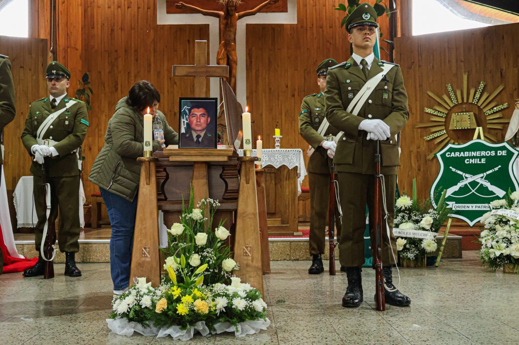 “Todo el peso de la ley”: Seguridad presenta querella por asesinato del carabinero Jaime Urrea