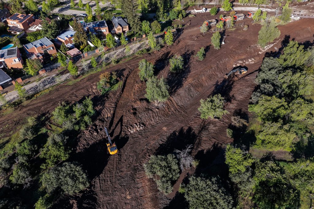 SENAPRED declara Alerta Roja por remoción en masa en 10 comunas de la Región Metropolitana