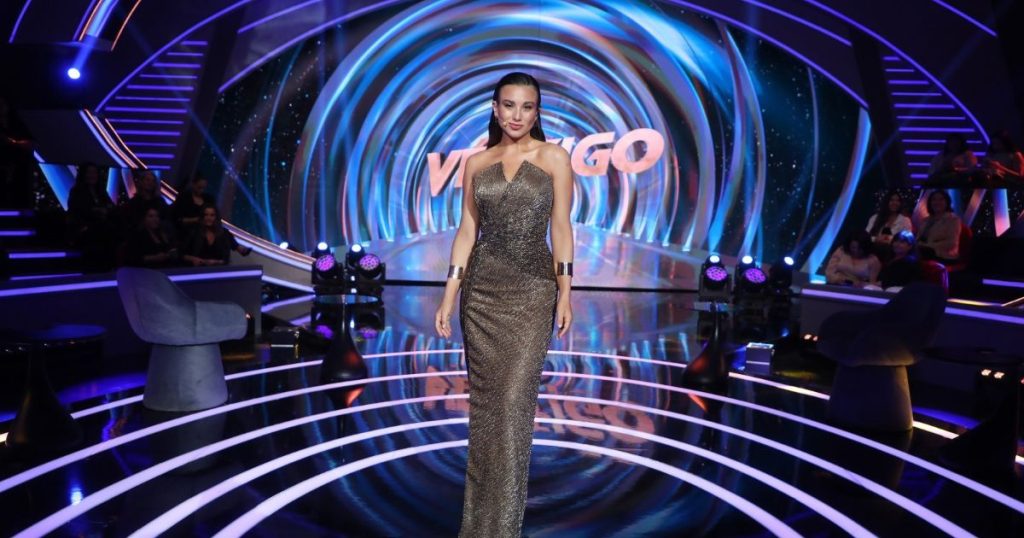 “Me siento como una sirena”: el look en bronce de Tita Ureta que destacó anoche en “Vértigo”