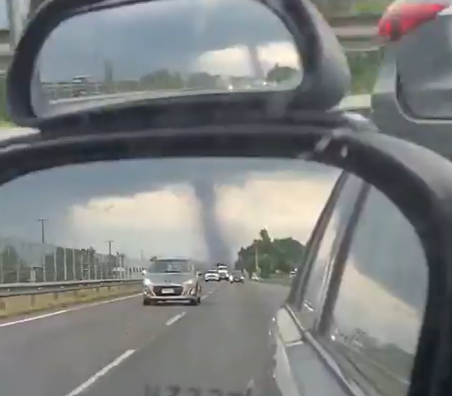 VIDEO | Reportan posible tornado en Requínoa en medio de fuertes vientos y tormentas