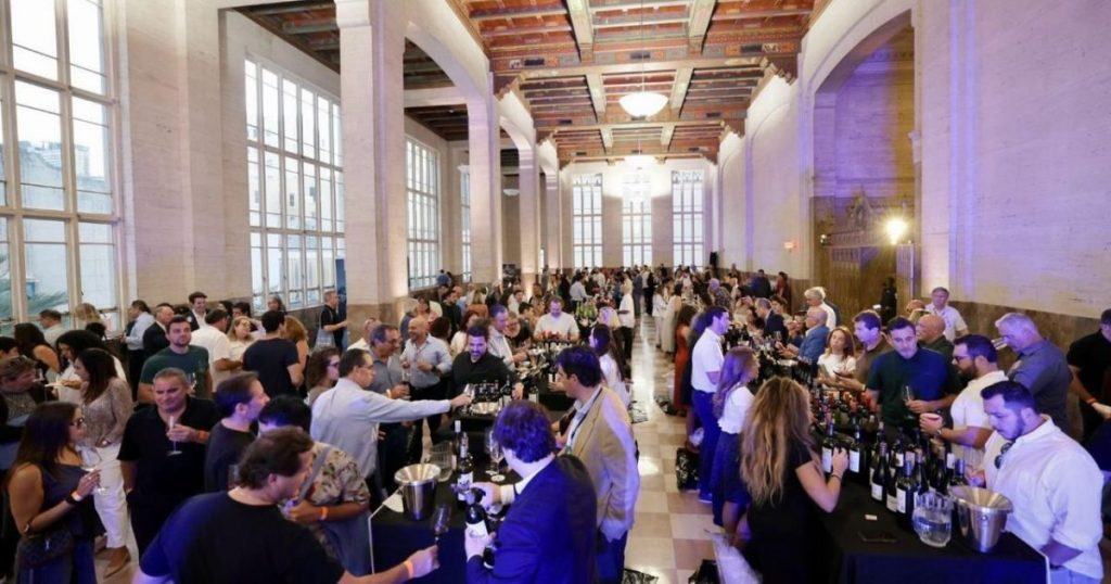Vino chileno gana presencia en Miami: Chile Wine Fest reunió a cerca de 500 asistentes