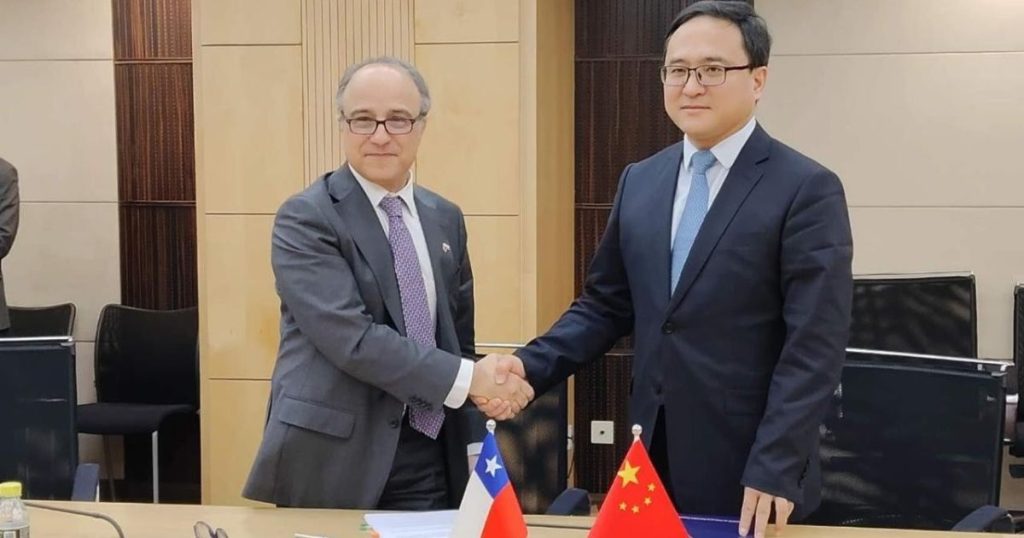 Chile y China revisan avances del TLC: comercio bilateral supera los US$45 mil millones en 2026