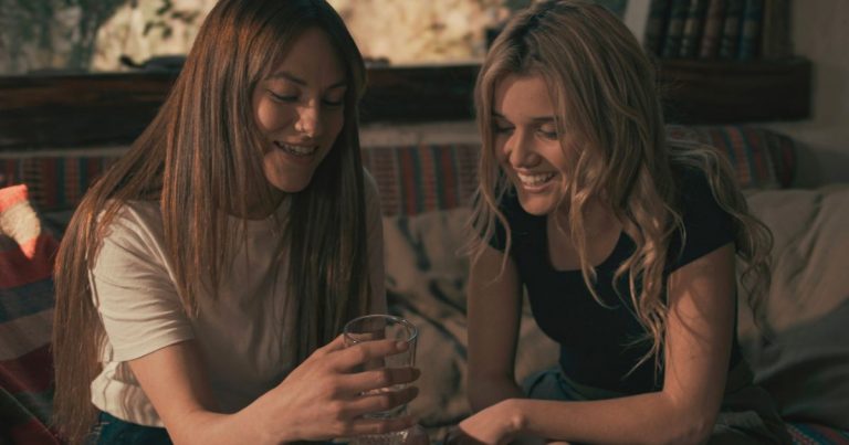 Antonia Bosman y Fernanda Finsterbusch protagonizan “Cydonia”, nueva apuesta de ciencia ficción chilena