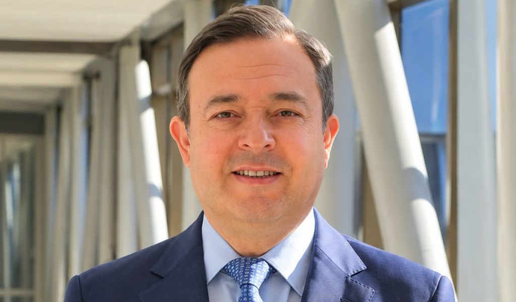 Ignacio García-Huidobro es nombrado nuevo director nacional del Servicio Médico Legal