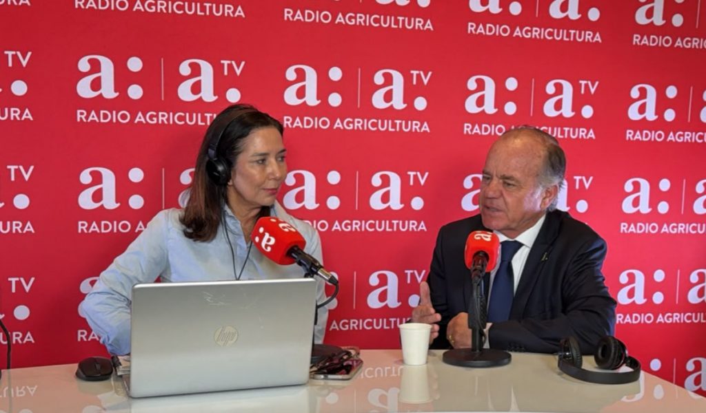 Antonio Walker aborda los desafíos de la agricultura chilena y llama a impulsar su crecimiento