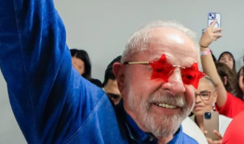 Lula gana en Brasil: ¿qué desafíos enfrenta su nuevo mandato y cómo se proyecta la relación con Chile?