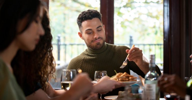 ¿Dónde comer en Santiago? Google Maps revela los locales favoritos de sus usuarios