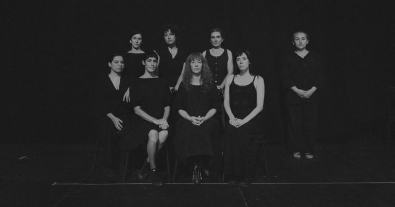 Con solo cuatro funciones: Claudia Di Girolamo regresa al teatro con aclamada obra en Santiago